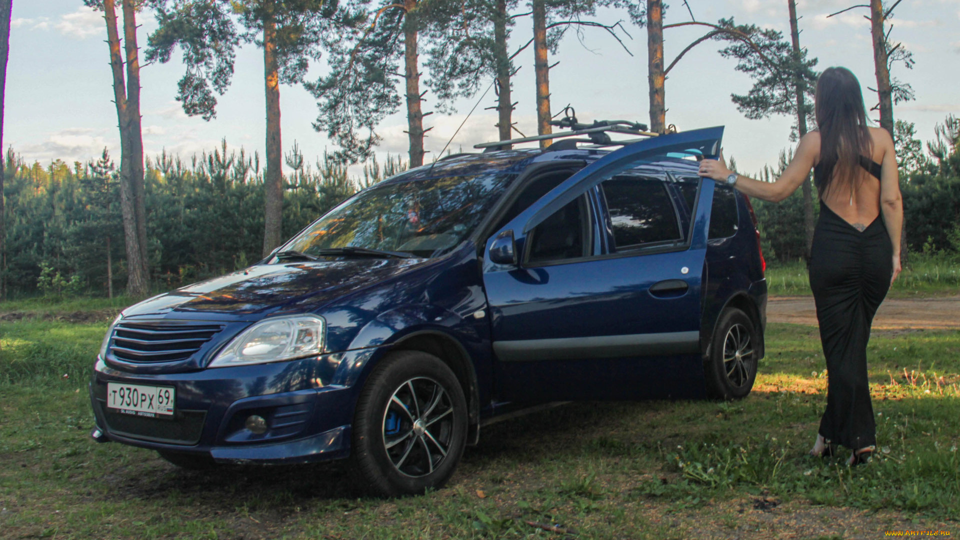 , -  , lada, largus
